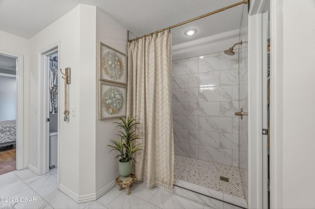 6133 Highland Drive, Joplin, MO 64804