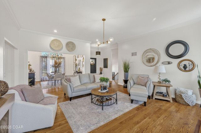 6133 Highland Drive, Joplin, MO 64804