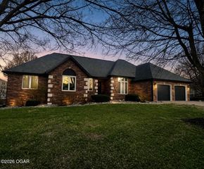 6133 Highland Drive, Joplin, MO 64804