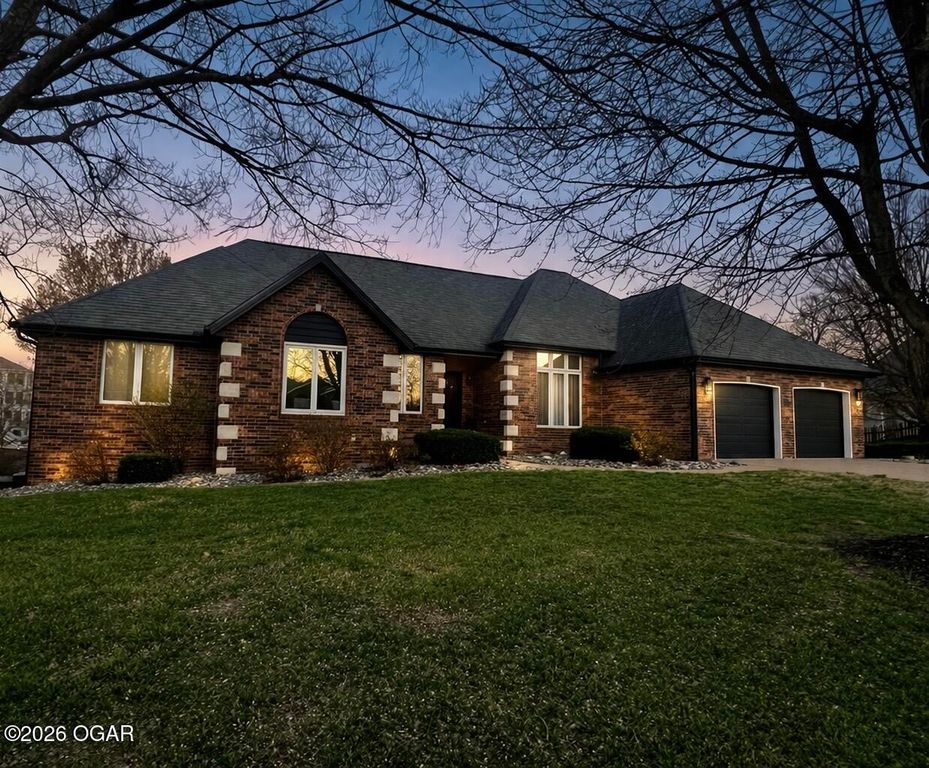 6133 Highland Drive, Joplin, MO 64804