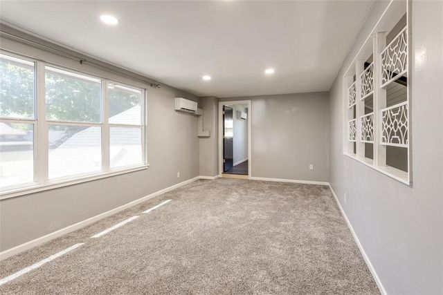 1809 Norwich Place, Yukon, OK 73099