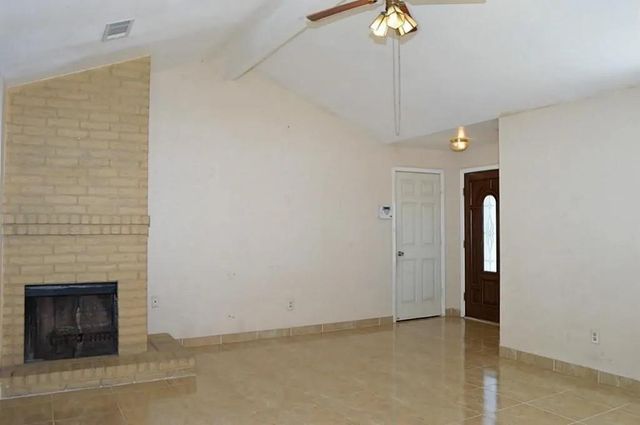 13115 Pebblewalk Circle S, Houston, TX 77041
