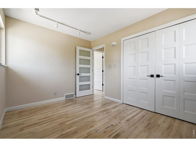 720 Gillaspie Dr, Boulder, CO 80305