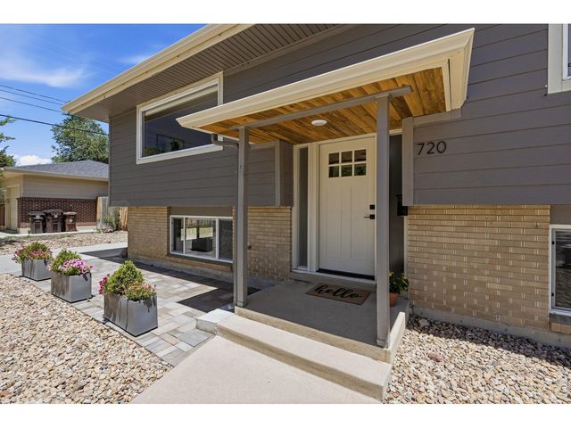 720 Gillaspie Dr, Boulder, CO 80305