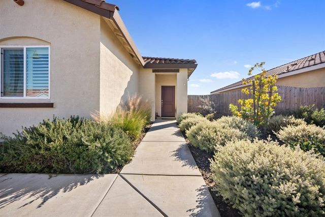14864 Oakville Ln, Rancho Murieta, CA 95683