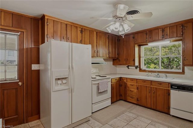 535 Lewisville Clemmons Road, Lewisville, NC 27023