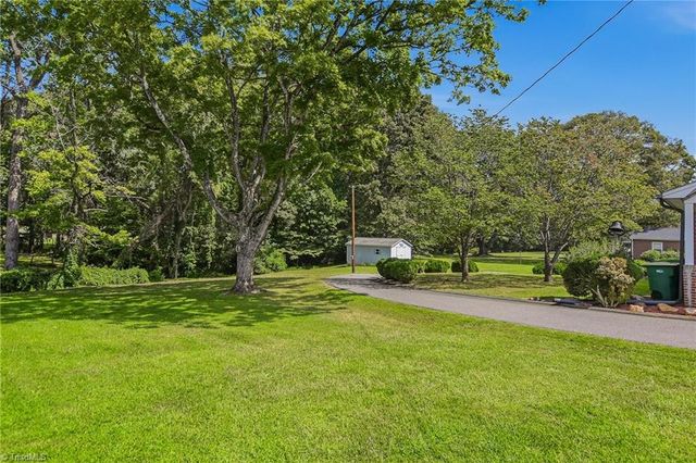 535 Lewisville Clemmons Road, Lewisville, NC 27023
