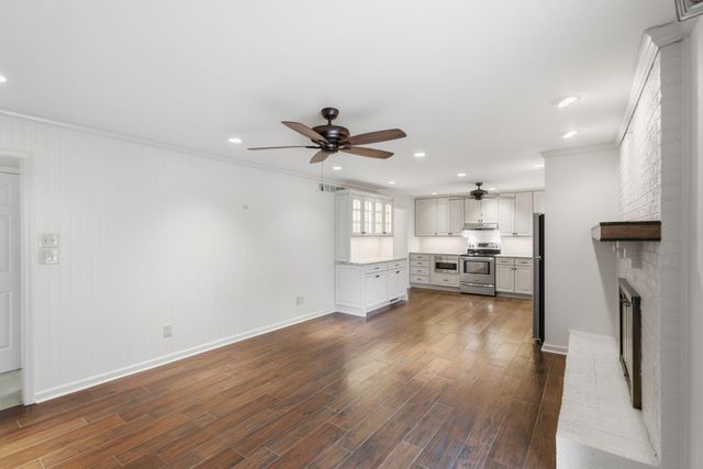 2044 Bamboo Drive, Lexington, KY 40513