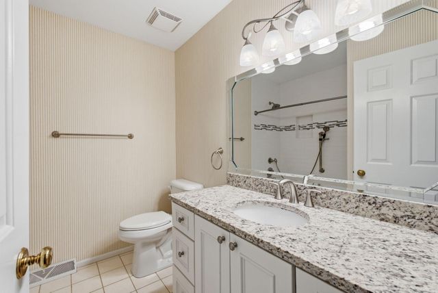 2044 Bamboo Drive, Lexington, KY 40513