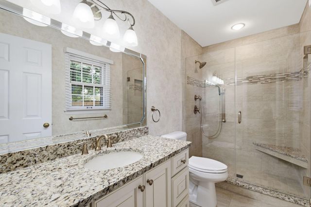 2044 Bamboo Drive, Lexington, KY 40513