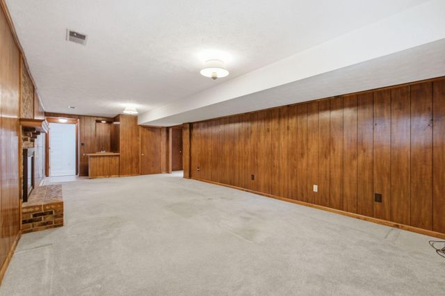 2044 Bamboo Drive, Lexington, KY 40513