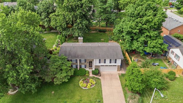 2044 Bamboo Drive, Lexington, KY 40513