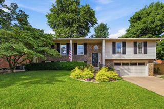 2044 Bamboo Drive, Lexington, KY 40513