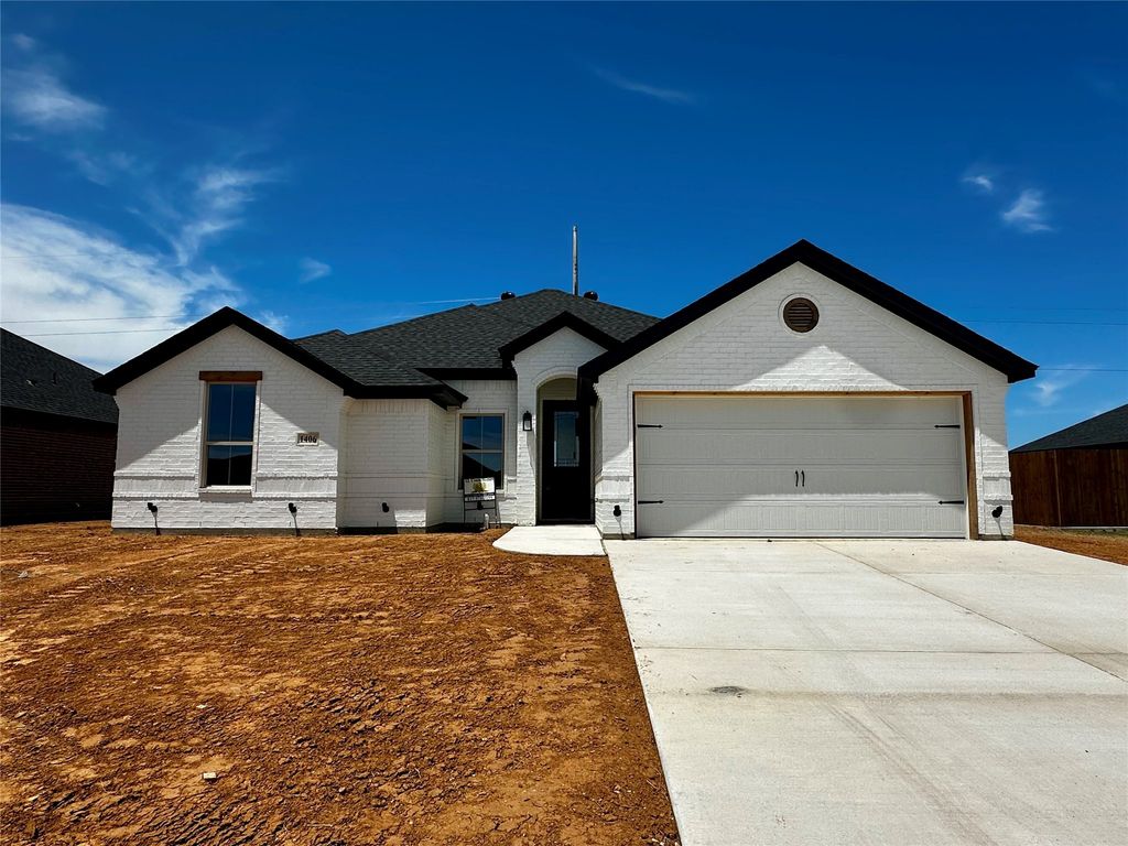 1406 Oleander Drive, Tolar, TX 76476