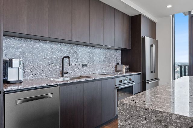 84 East Ave 1904, Austin, TX 78701