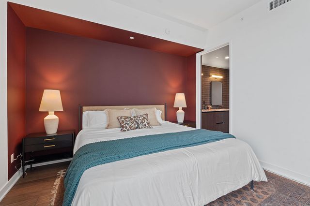 84 East Ave 1904, Austin, TX 78701