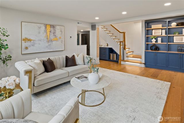 6759 41st Avenue SW, Seattle, WA 98136