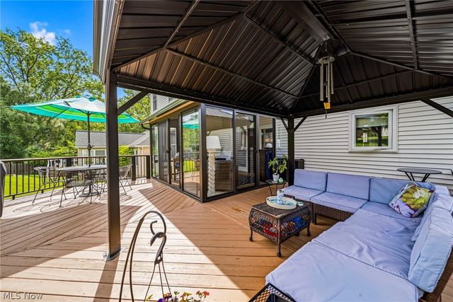 30190 Bonnie View Drive, Wickliffe, OH 44092