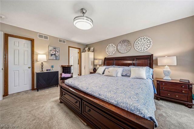 30190 Bonnie View Drive, Wickliffe, OH 44092