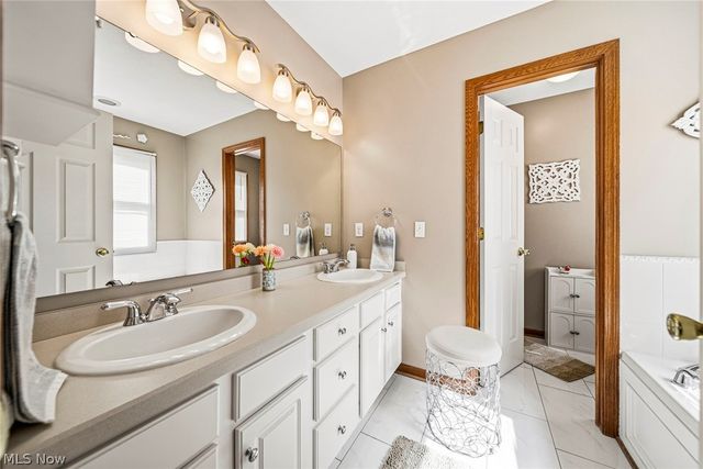 30190 Bonnie View Drive, Wickliffe, OH 44092