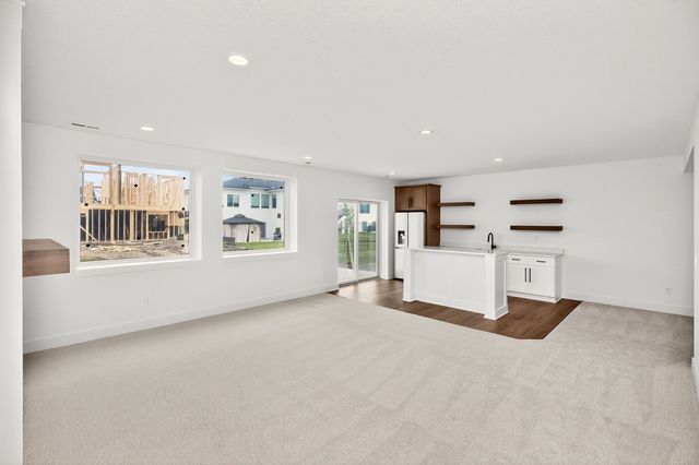 4671 180th Street, Urbandale, IA 50263