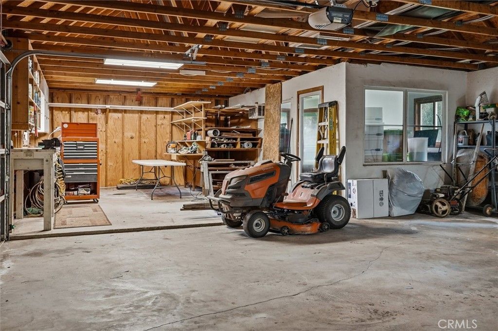 Image 40 of property listing at 38076 Pine Meadow, Oakhurst, CA 93644