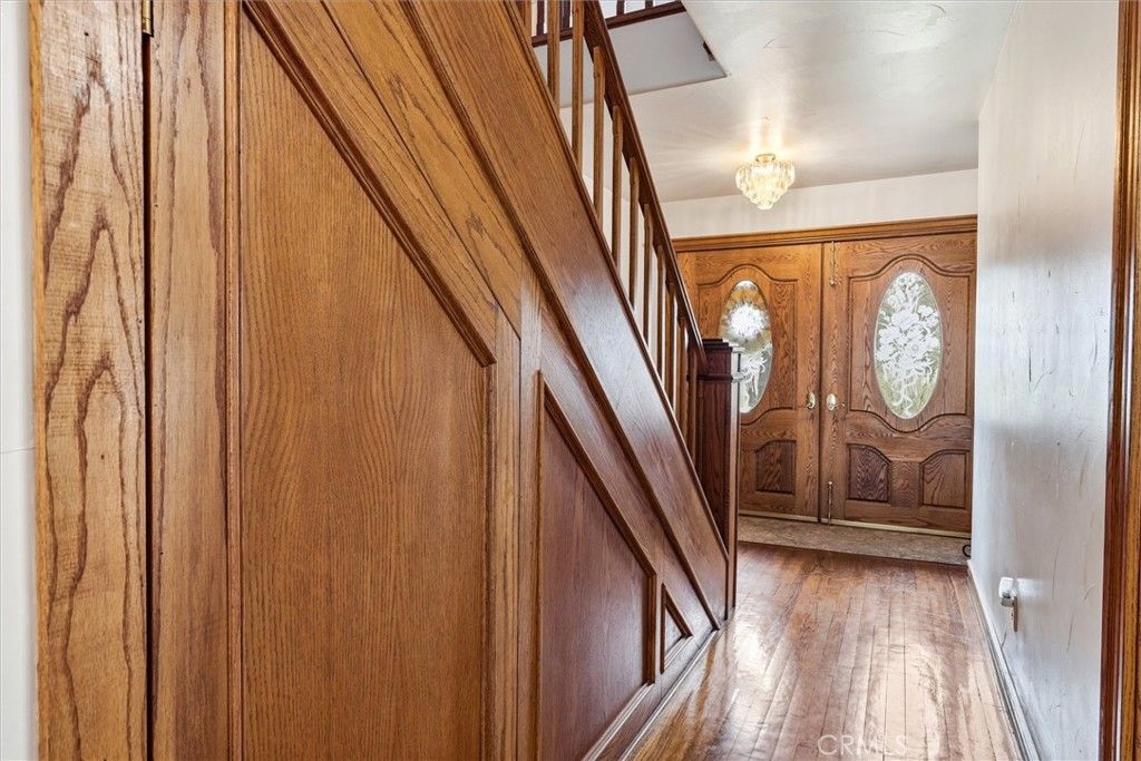 Image 8 of property listing at 38076 Pine Meadow, Oakhurst, CA 93644