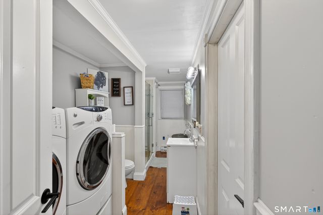 6 North Road, Foster, RI 02825