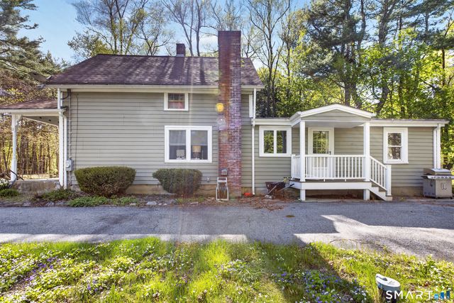 6 North Road, Foster, RI 02825