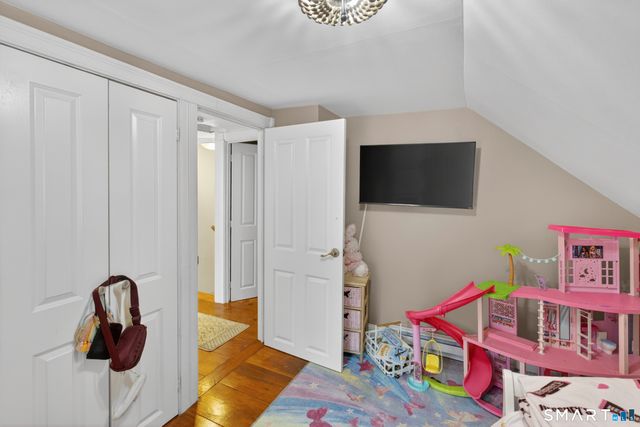 6 North Road, Foster, RI 02825