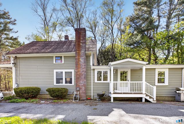 6 North Road, Foster, RI 02825