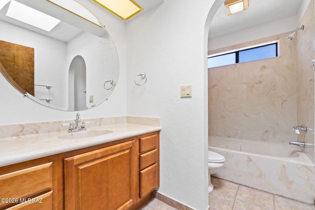 4581 N Avenida Del Cazador, Tucson, AZ 85718