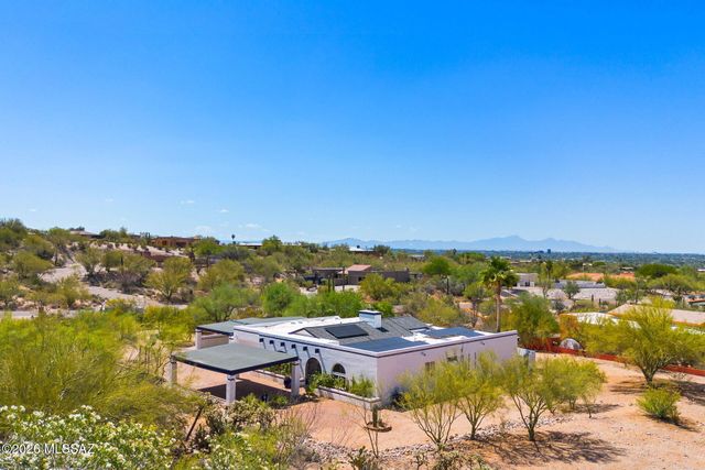 4581 N Avenida Del Cazador, Tucson, AZ 85718