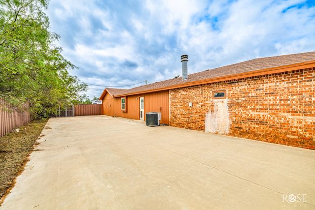 6925 Grape Creek Road 1, San Angelo, TX 76901