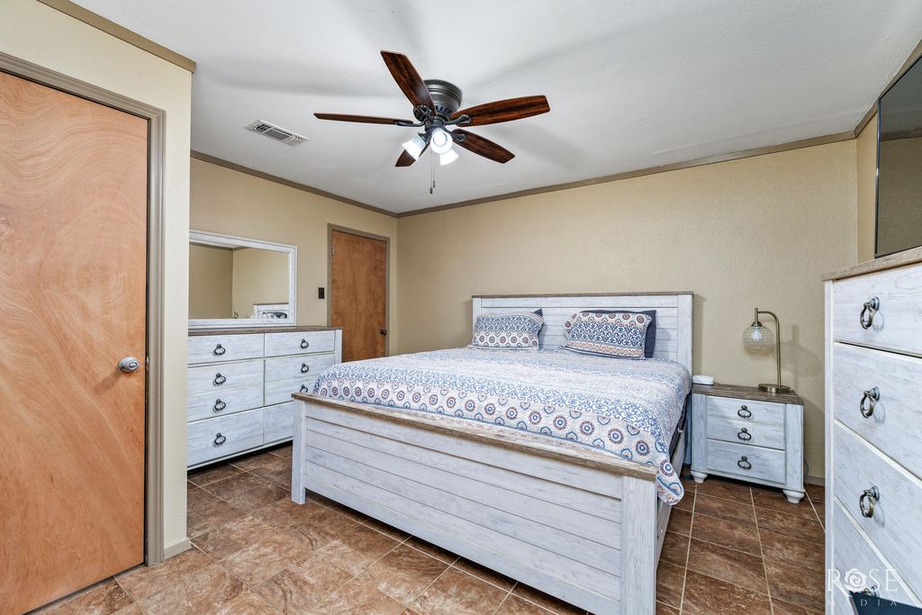 Image 16 of property listing at 6925 Grape Creek Road 1, San Angelo, TX 76901