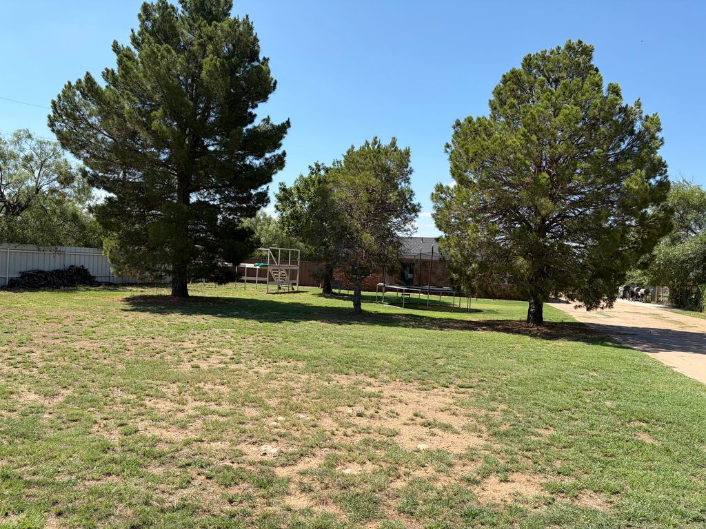 Image 27 of property listing at 6925 Grape Creek Road 1, San Angelo, TX 76901