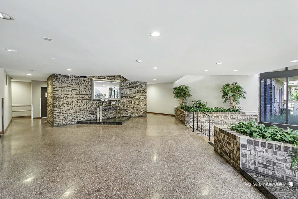 1243 E Baldwin Lane 412, Palatine, IL 60074 — photo 2