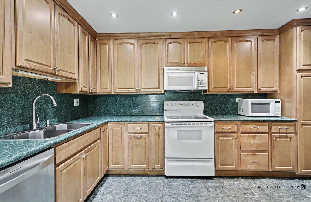 1243 E Baldwin Lane 412, Palatine, IL 60074 — photo 5