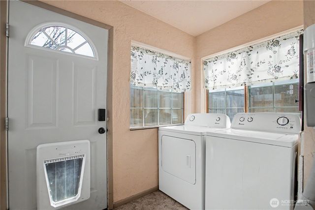 819 Midway Avenue NW, Olympia, WA 98502
