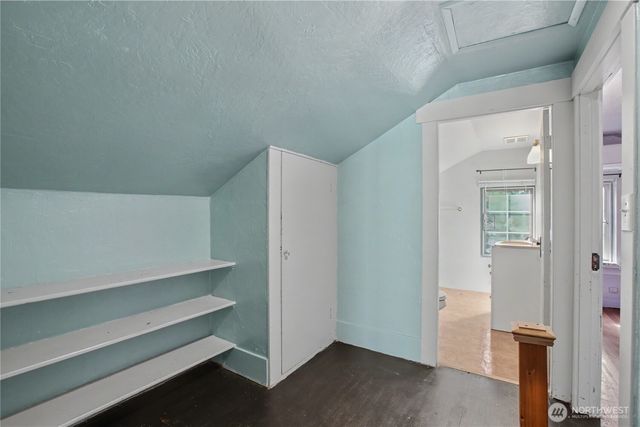 819 Midway Avenue NW, Olympia, WA 98502