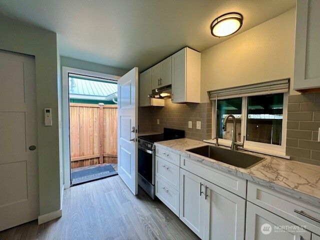 819 Midway Avenue NW, Olympia, WA 98502