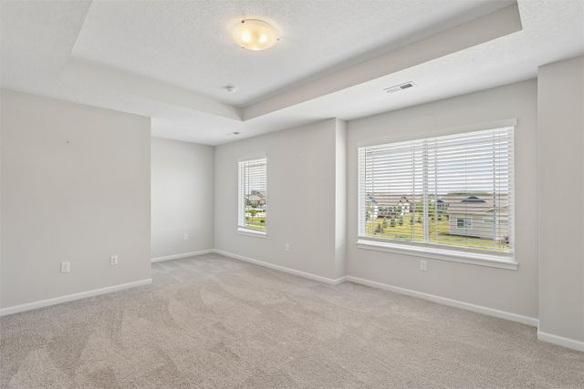 1283 S 91st Street, West Des Moines, IA 50266