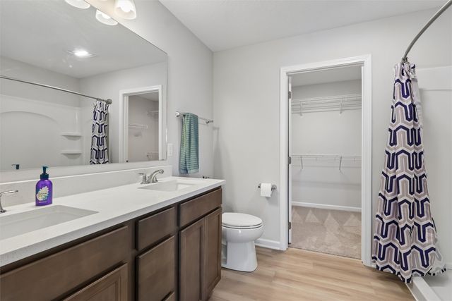 1283 S 91st Street, West Des Moines, IA 50266