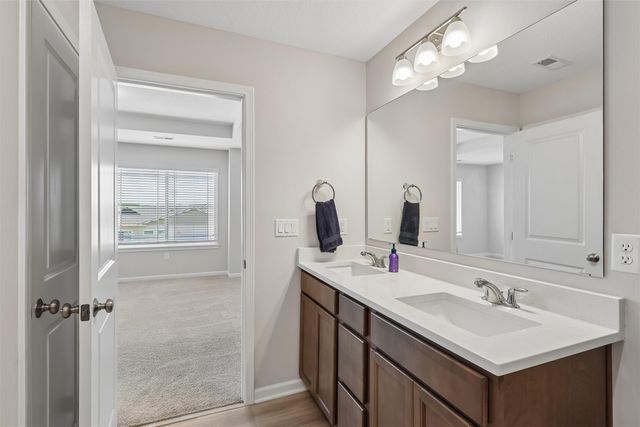 1283 S 91st Street, West Des Moines, IA 50266