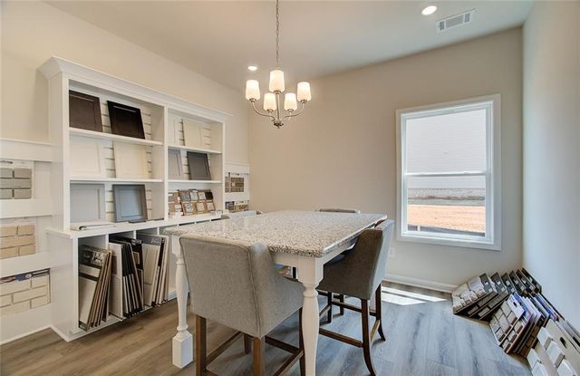 3710 Ivy Cottage Drive, Snellville, GA 30039