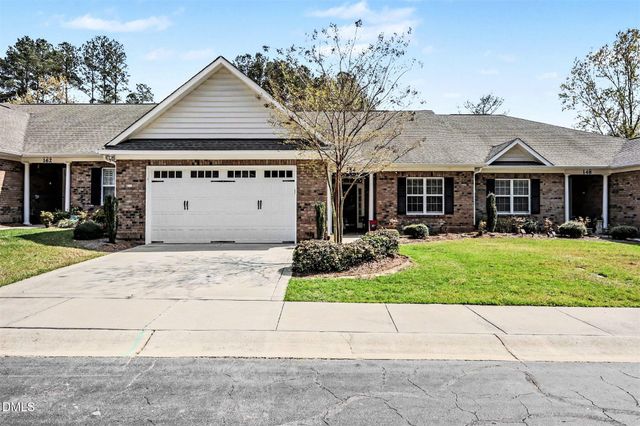 154 Lake Park Circle, Smithfield, NC 27577