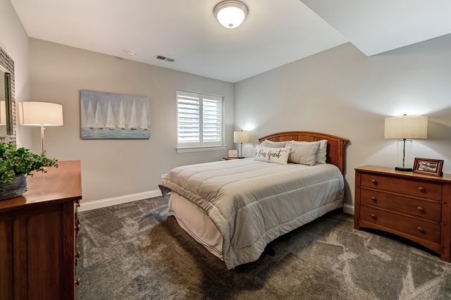 2129 Cottage Lane, Darien, IL 60561