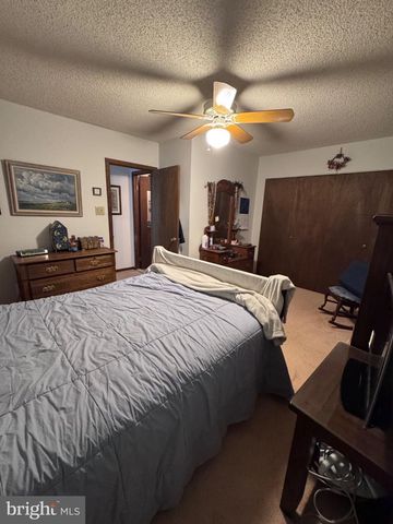 669 CURRY AVE, Waterford Works, NJ 08089