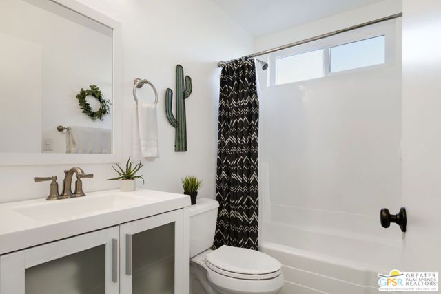 51630 Avenida Ramirez, La Quinta, CA 92253