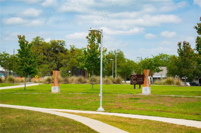 711 NW 10TH STREET 10, Gainesville, FL 32601